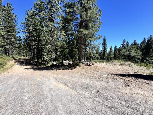 Quiet Lot near Mt. Shasta 1